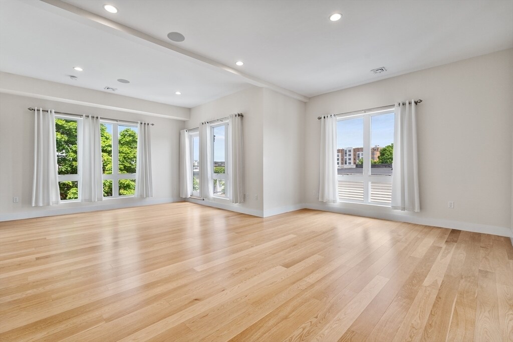 Building Photo - 488 Dorchester Ave