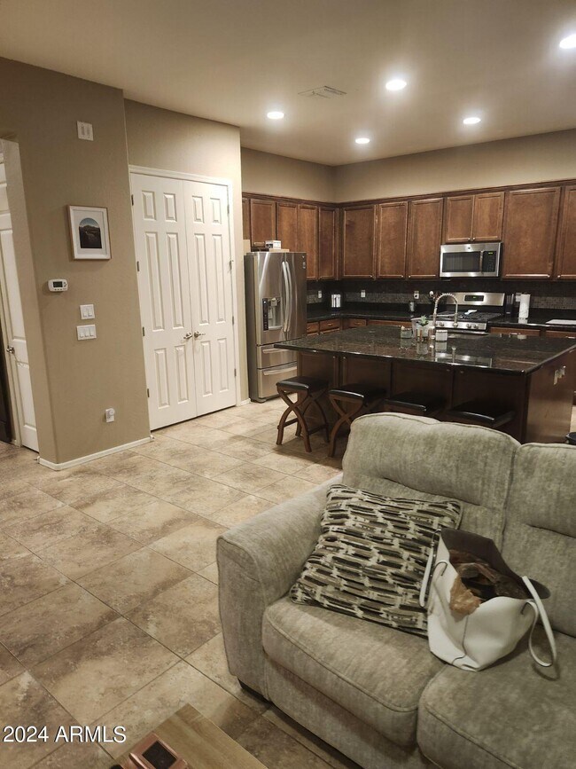 Building Photo - 19750 E Apricot Ct