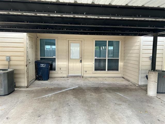 Building Photo - 5708 Giddyup Ln