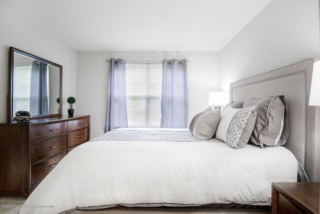 Building Photo - 912 Timber Ridge Ct