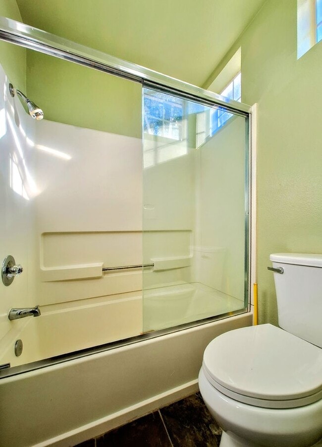 Building Photo - Beautiful 3bd Tri-level Home With Pool, Playground, & More!