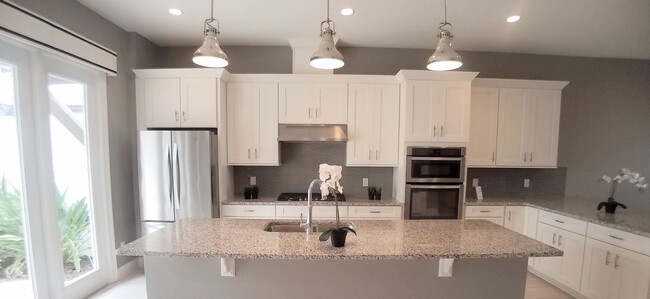 For Rent Stunning Luxury 4/3.5 Townhome i... - For Rent Stunning Luxury  4/3.5 Townhome i...