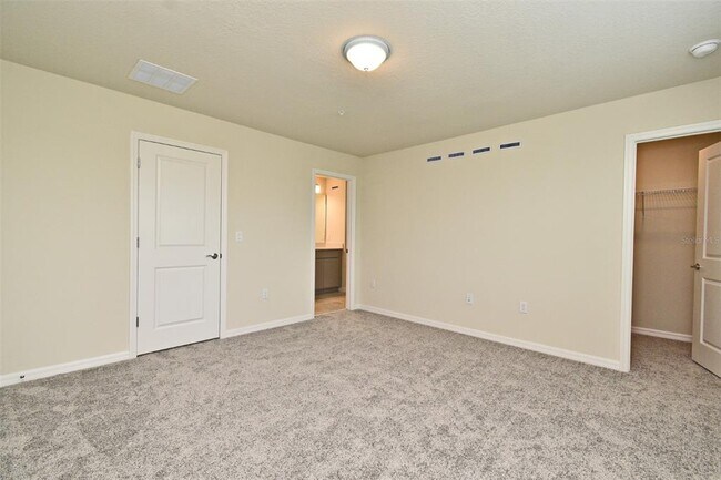 Building Photo - 3101 Emerald Acrs Ln