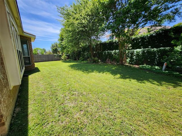 Building Photo - 8036 Ocean Dr