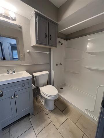 Building Photo - 826 Skyline Dr