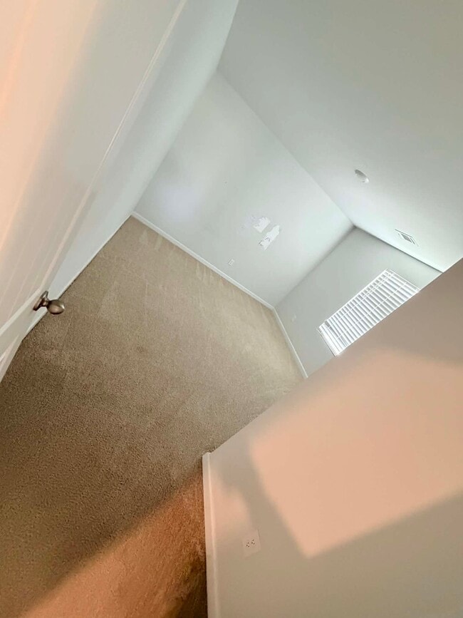 Building Photo - 4341 Maxwell Rd