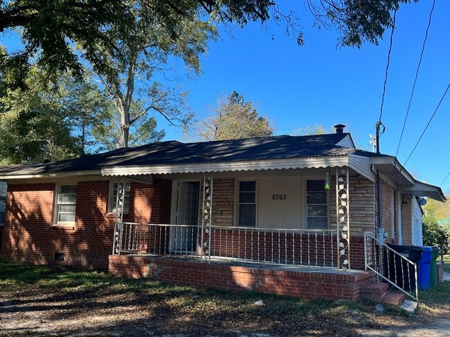 Primary Photo - 4 Bedroom / 2 Bathroom Home for Rent in Co...