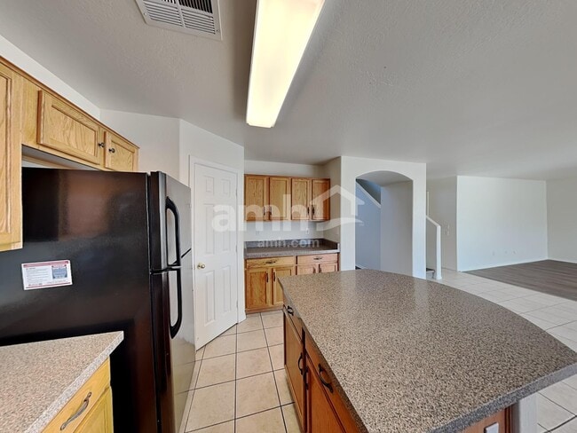 Building Photo - 2759 N 106th Ln