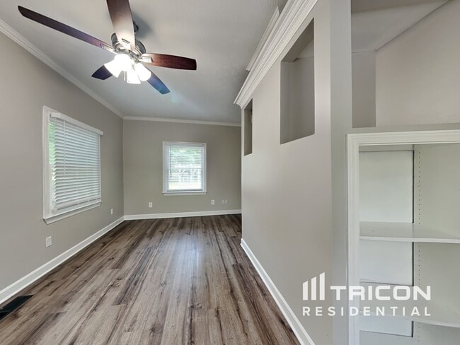 Building Photo - 3616 Zoar Rd