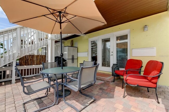 Building Photo - 5092 Beach Dr SE