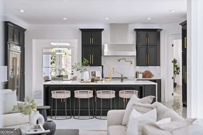 Building Photo - 3040 Wallace Cir SE