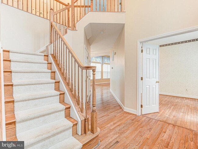 Building Photo - 817 Santmyer Dr SE