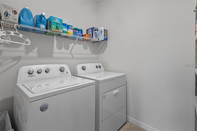 Building Photo - 3446 Suncoast Plains Dr