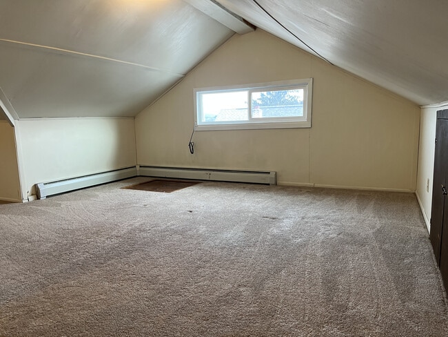 Building Photo - 720 Bellefonte Avenue