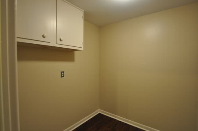 Building Photo - Coming Soon! 3 bedroom in the heart of Sou...