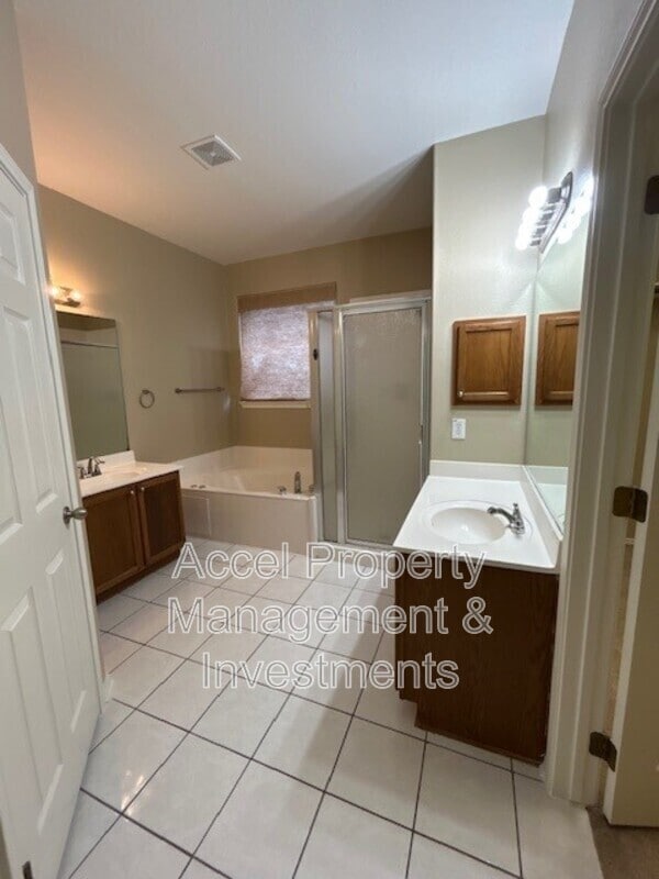 Building Photo - 4510 Santa Inez St