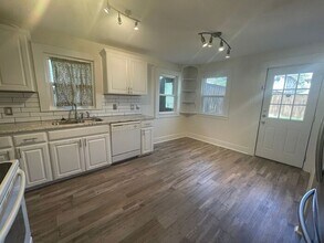 Building Photo - 2BD/2BA Bungalow in Monticello