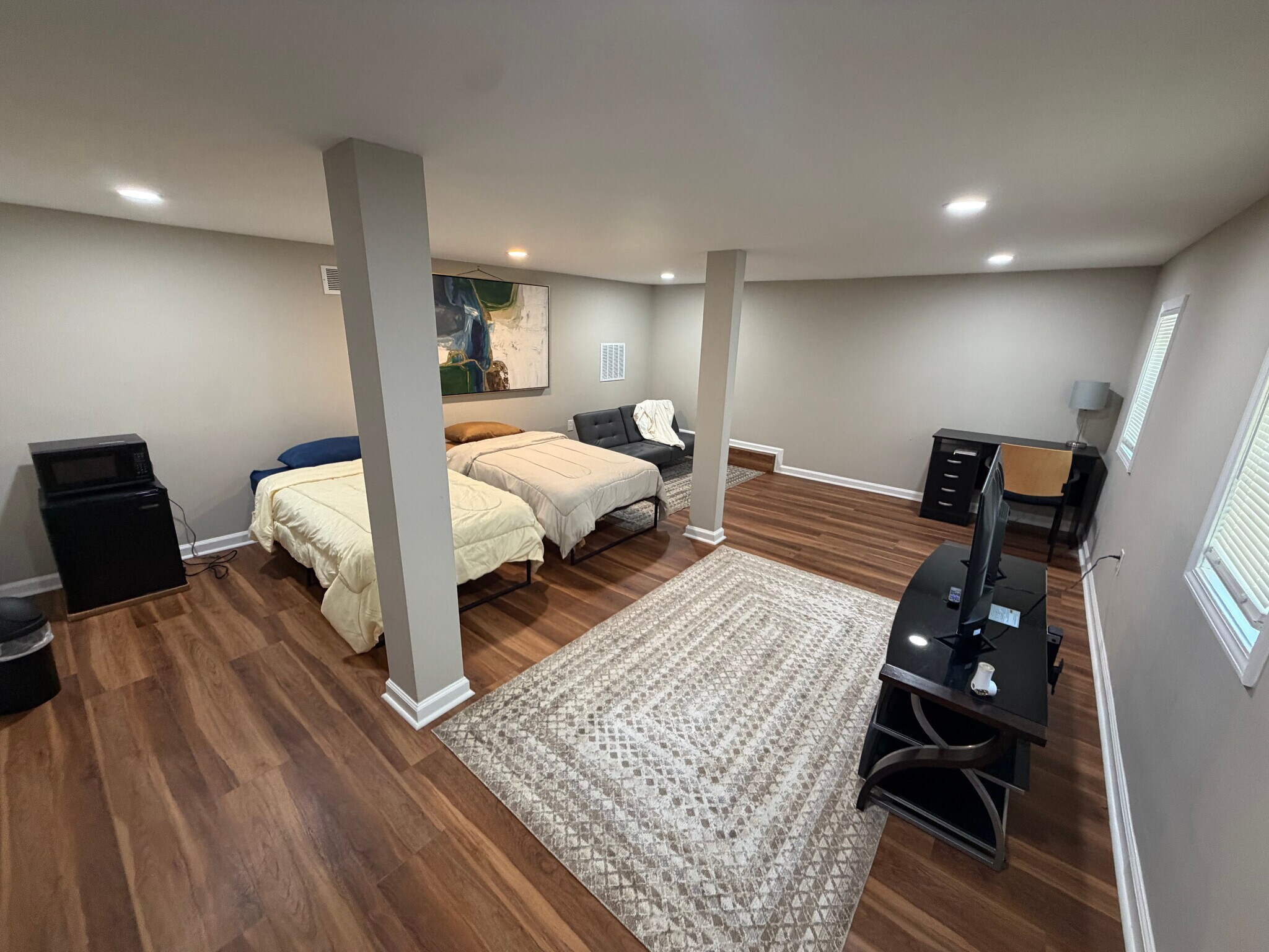 Building Photo - Room in House on Bolton Rd NW