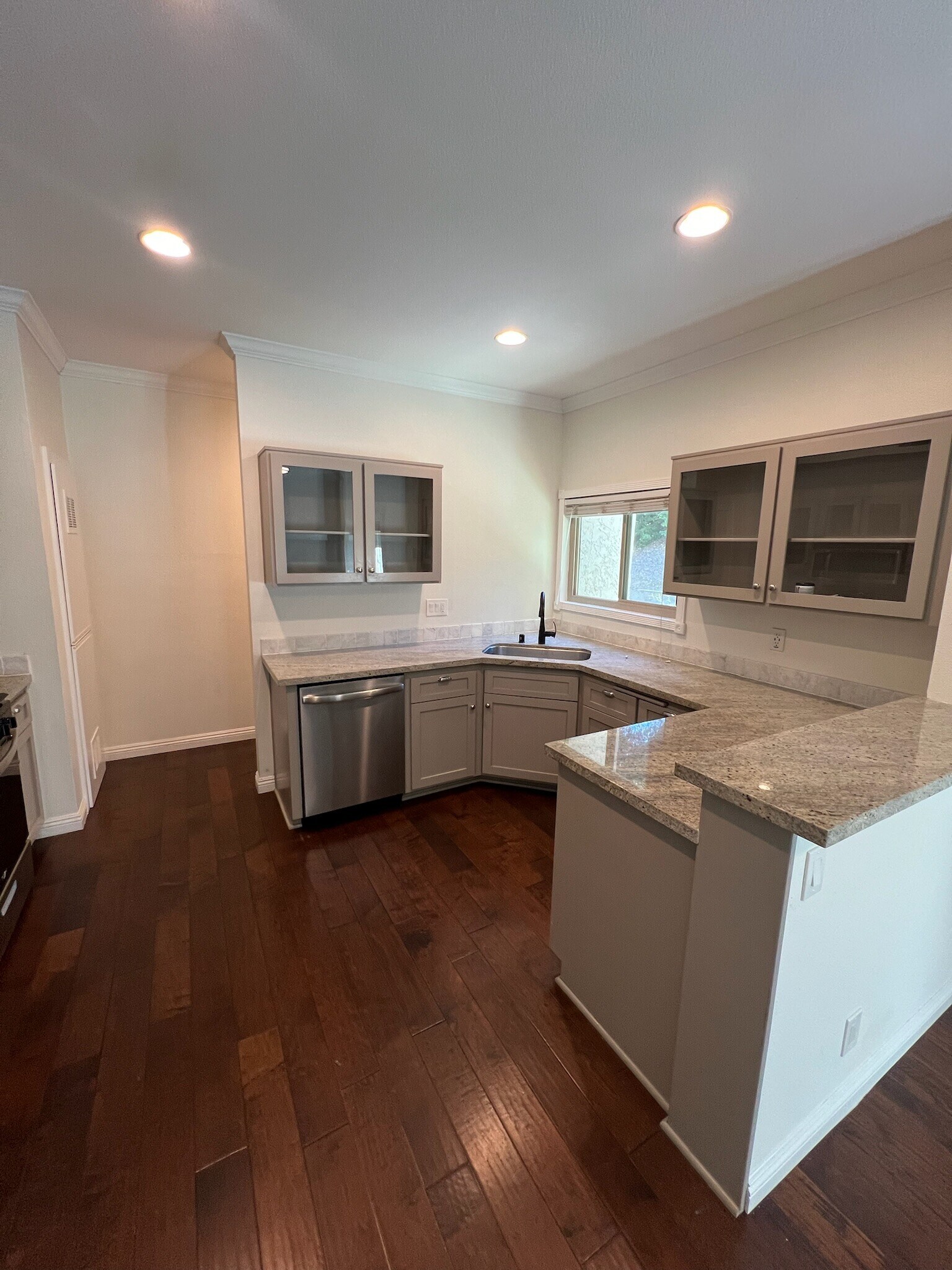 Kitchen - 183 Via Colinas