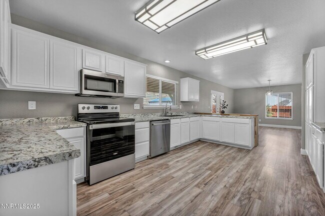 Building Photo - 17391 Crystal Canyon Blvd