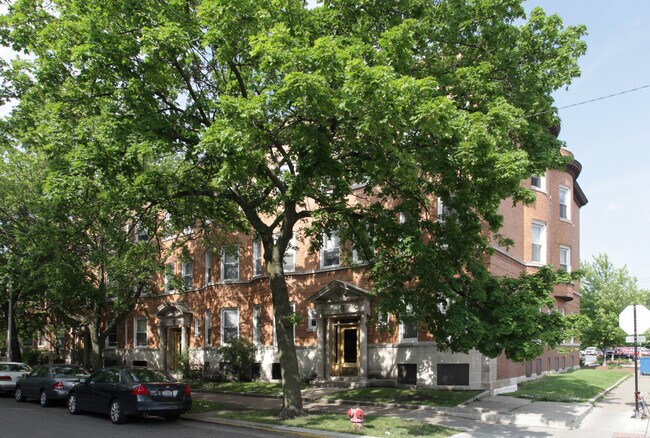 Primary Photo - 5437-5447 S Harper Ave