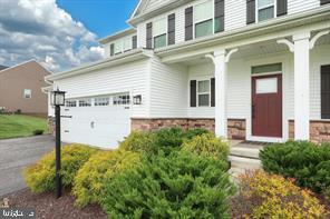 Building Photo - 12 Ervin Dr