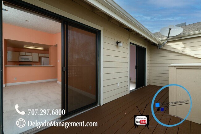 Building Photo - Glen Cove! Large one bedroom