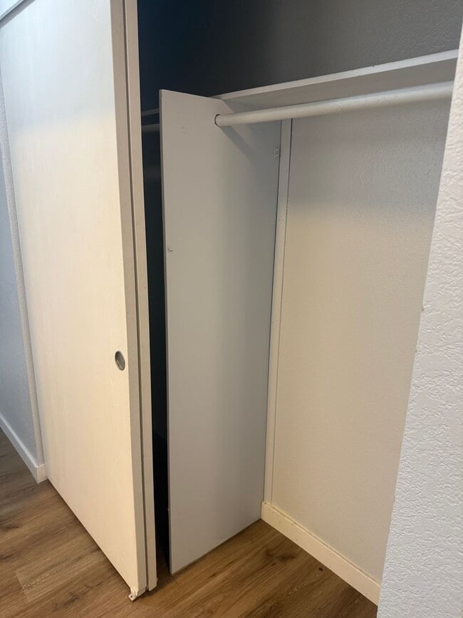 Building Photo - Condo near the beach - top floor