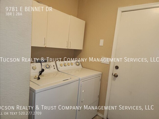 Building Photo - 9781 E Bennett Dr