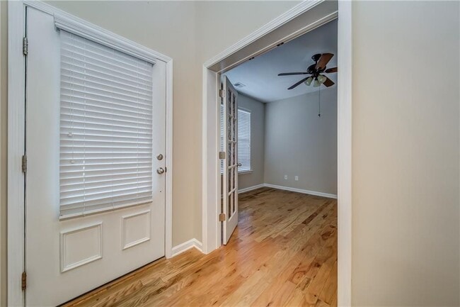 Building Photo - 9950 Autry Vue Ln