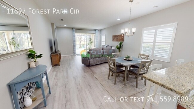 Building Photo - 11897 Forest Park Cir