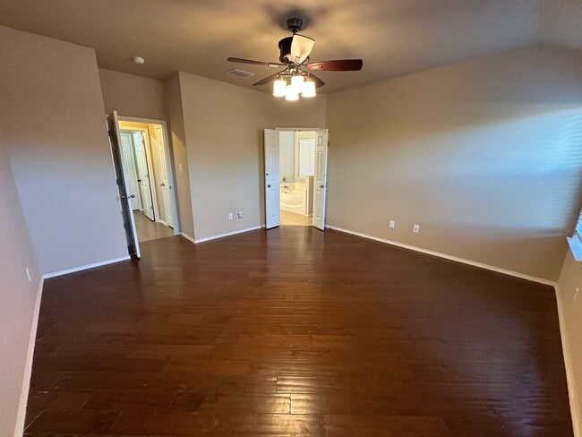 Building Photo - 1813 Balsam Gap