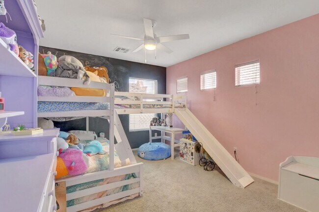 Building Photo - Spacious 4-Bedroom Home for Lease in Gated...