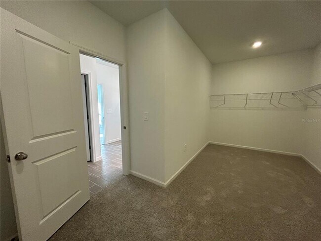 Building Photo - 12419 NW 139th Dr