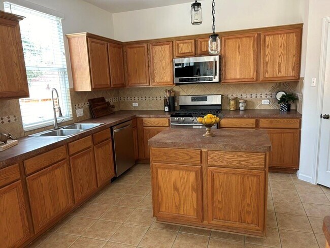 Building Photo - 11300 Faber Valley Cove