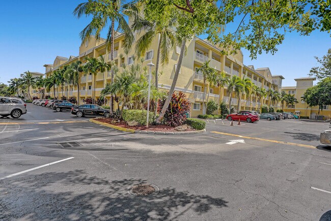 Building Photo - 1501 E Broward Blvd