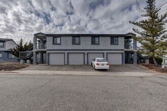 Building Photo - 6120 Antelope Villas Cir