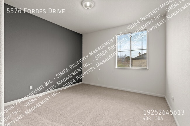Building Photo - 5576 Forbes Dr