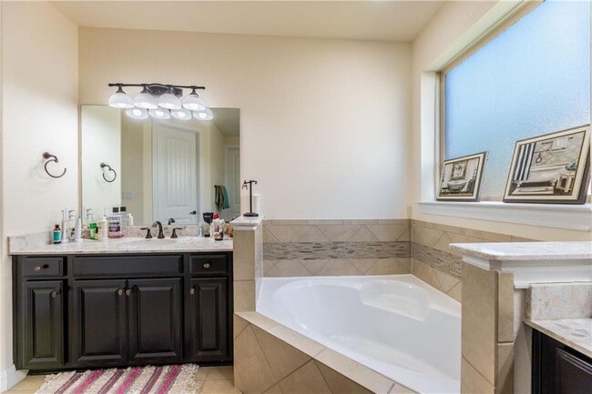 Building Photo - 4408 Tanglewood Estates Dr