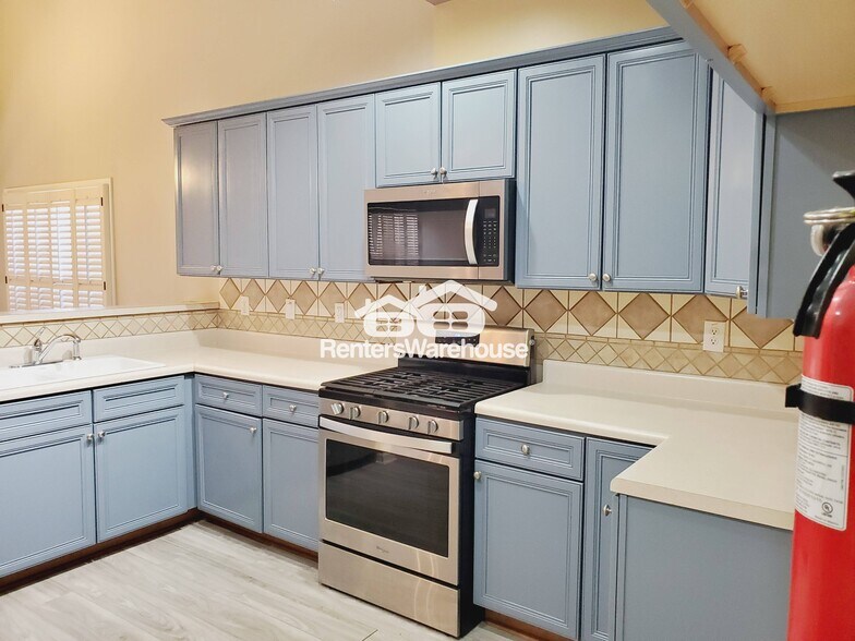 Building Photo - 1562 Anna Ruby Ln