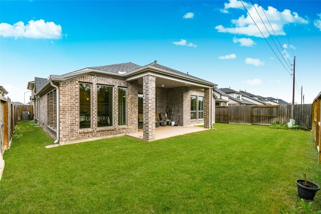 Building Photo - 5042 Albany Shores Ln