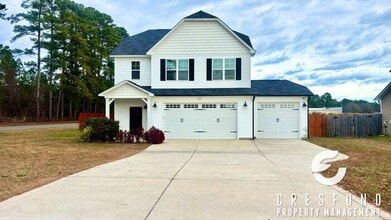 Building Photo - 4 Bedroom Close to FT. Bragg will have you saving big with Solar Panels