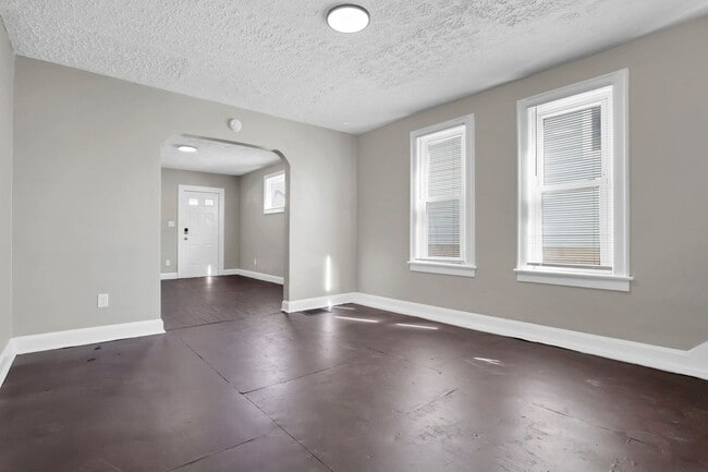 Building Photo - 791-793 E Starr Ave