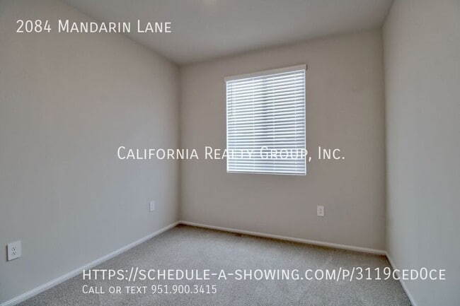 Building Photo - 2084 Mandarin Ln