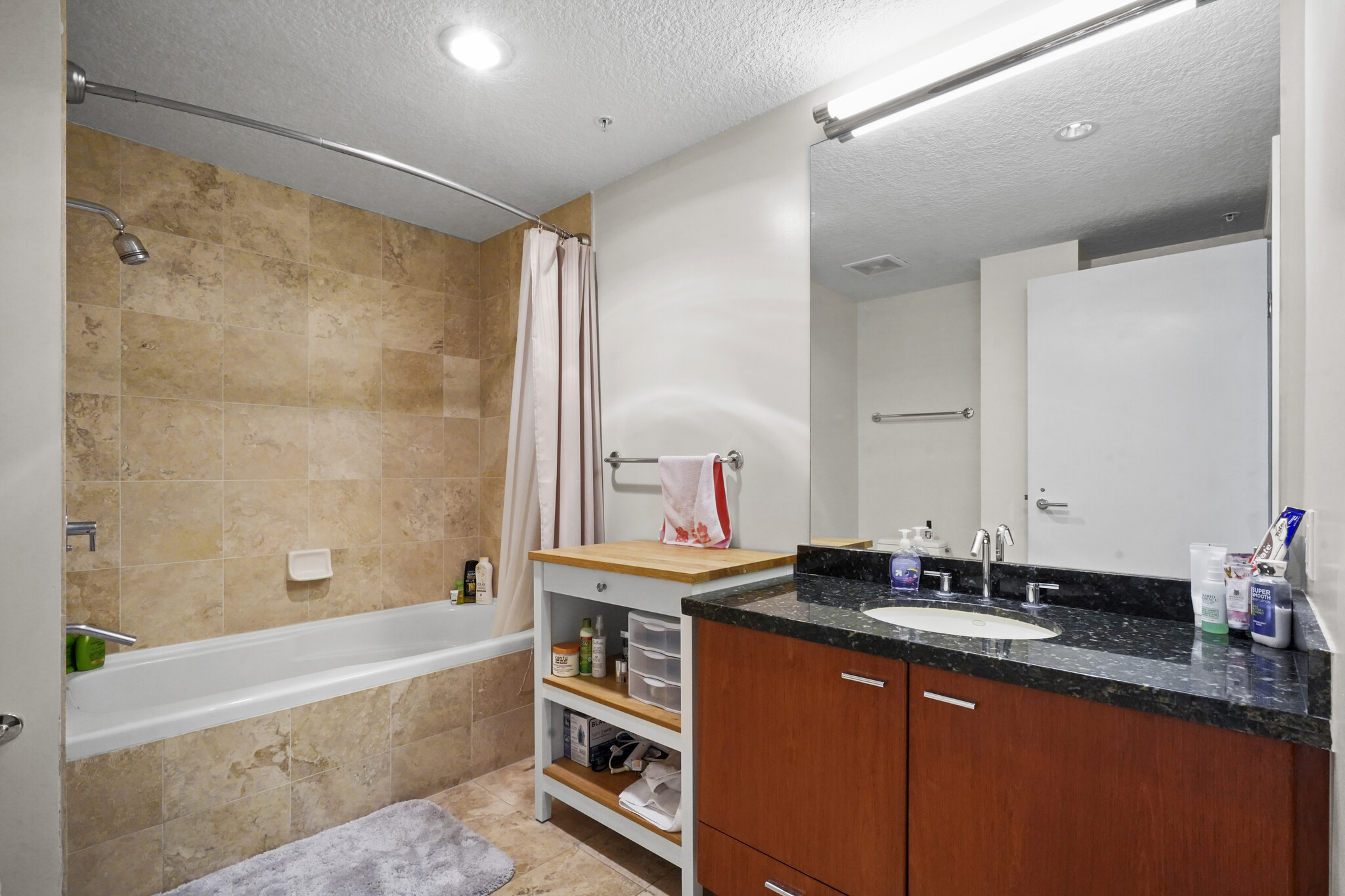 Building Photo - 3141 Michelson Dr