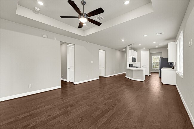 Building Photo - 8458 Harrington Grv Trl