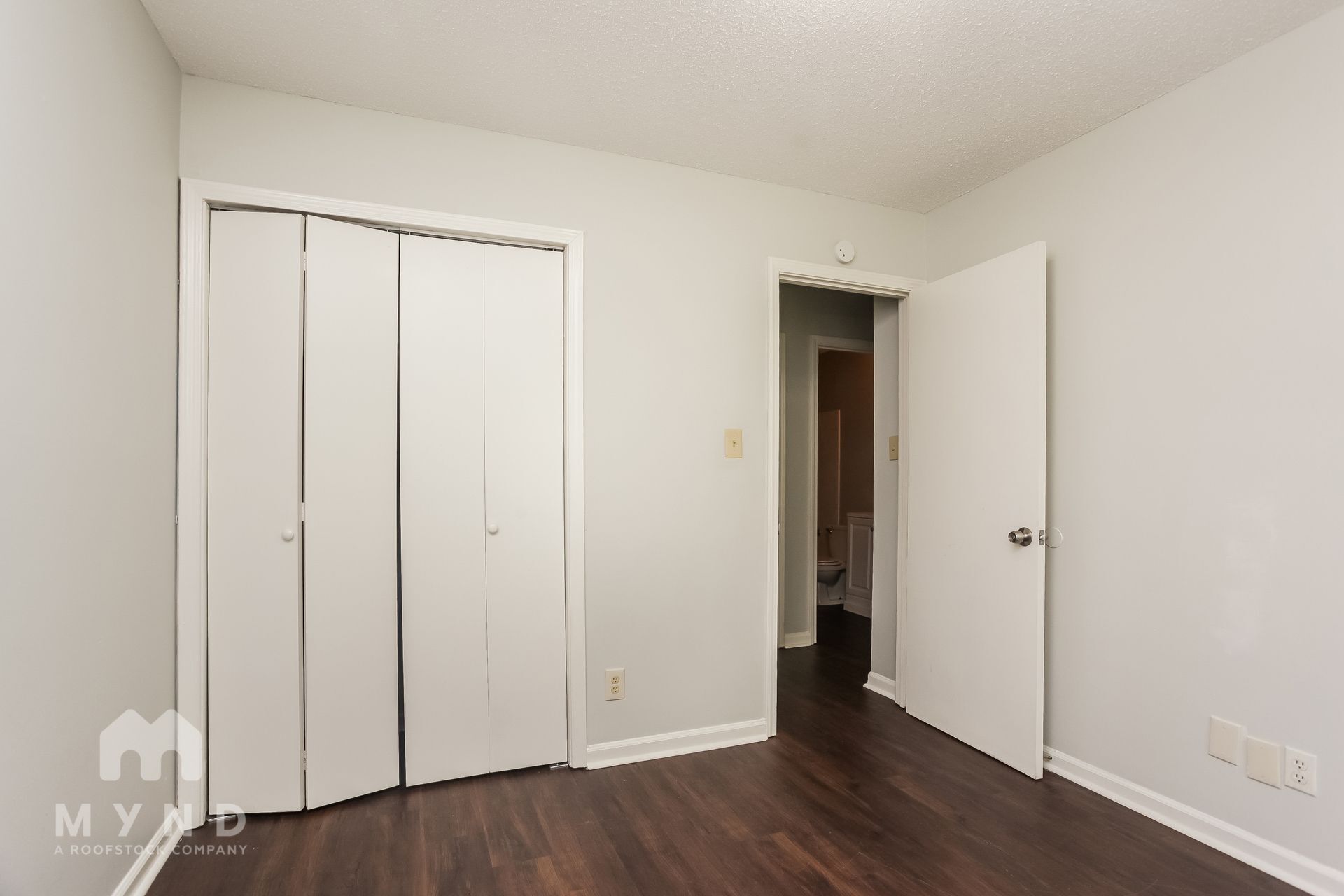 Building Photo - 2274 Ashland Dr