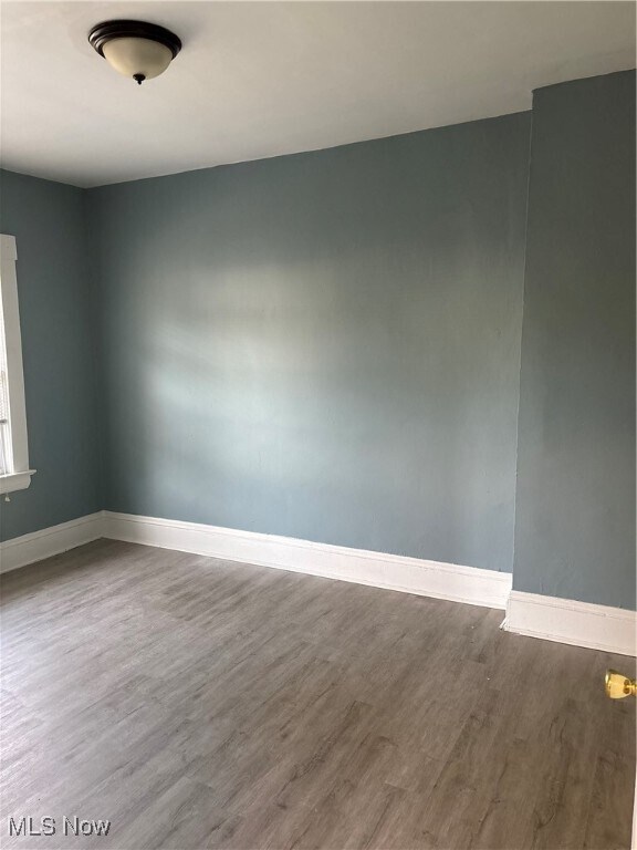 Building Photo - 1390 E 109th St