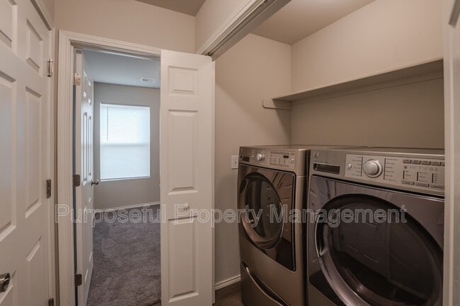 Building Photo - 11621 Jude Way