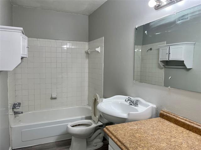 Building Photo - 13722 Flagstone Ln